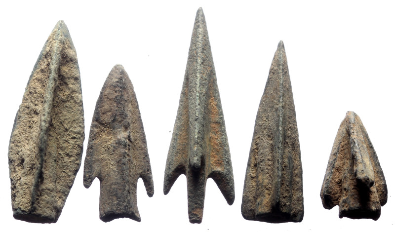 Arrowheads, 3,08-4,07 cm, 18,45 g