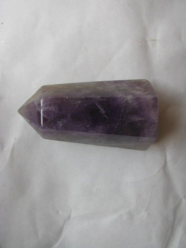 Minerlas, amethyst