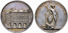 Schweiz / Switzerland / Suisse / Swizzera Zürich Stadt Silbermedaille 1774. Auf den Umbau des Zunfthauses zur Safran. Stempel von J.C. Mörikofer. Steh...
