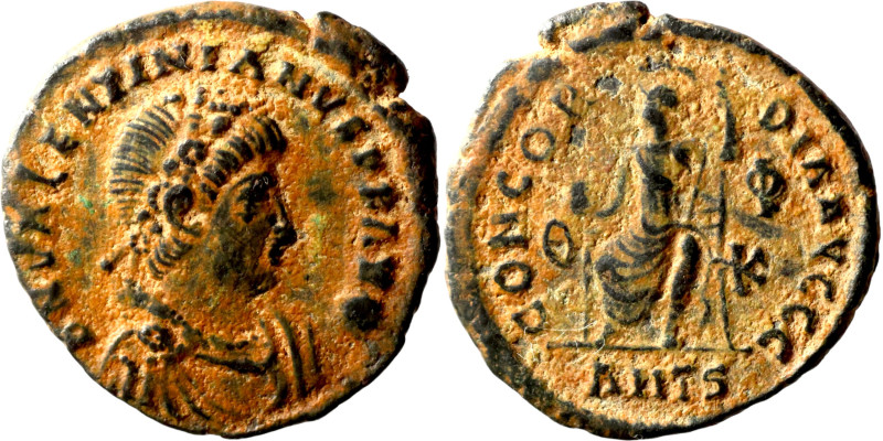 Valentinian II. (378-383 AD). Æ Follis. Antioch. Obv: D N VALENTINIANVS P F AVG....