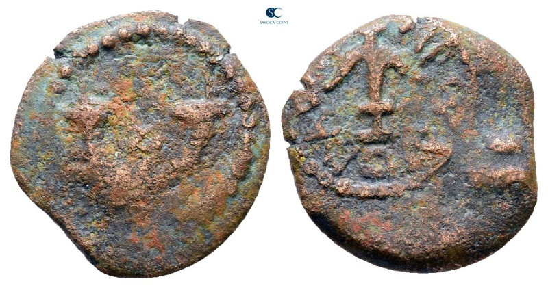 Judaea. Jerusalem. Herodians. Herod I (the Great) 40-4 BC. 
Prutah Æ

14 mm, ...