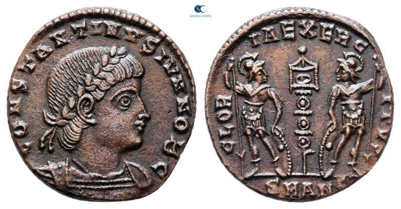 Constantine II, as Caesar AD 317-337. Antioch
Follis Æ

15 mm, 1,82 g



...