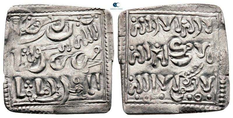 . NM AH 524-668. Muwahhid (Almohad)Anonymous, ND
AR Dirham

24 mm, 1,30 g

...