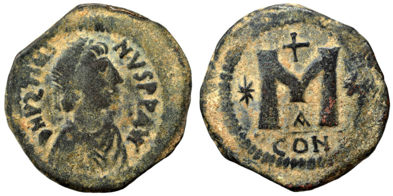 Justinian I, 527-565. Follis (bronze, 15.31 g, 31 mm), Constantinople. DN IVSTIN...