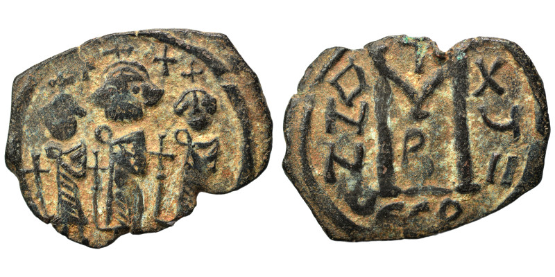 Arab Byzantine. Umayyad Caliphate, circa 640-650. Follis (bronze, 3.66 g, 25 mm)...