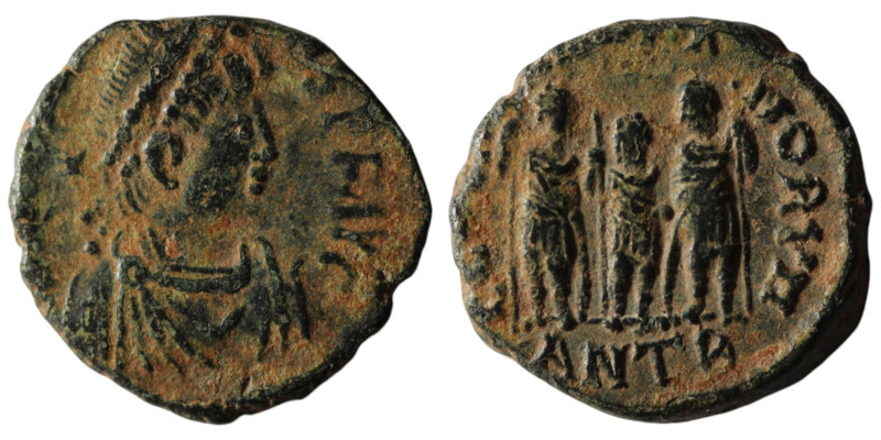 Arcadius. (383-408 AD). Æ Follis. Antioch. 13mm, 1,56g