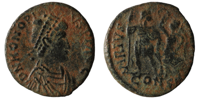 Honorius. (383-408 AD). Æ Follis. Constantinople. 17mm, 2,00g