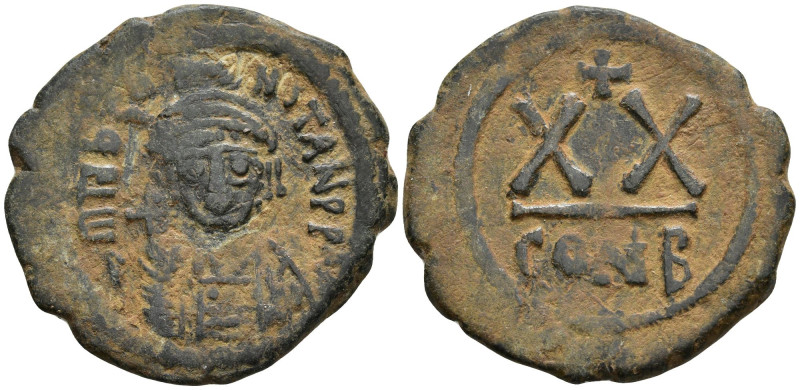 Tiberius II Constantine (578-582 AD). Constantinople
AE Half Follis (26.1mm 5.9...