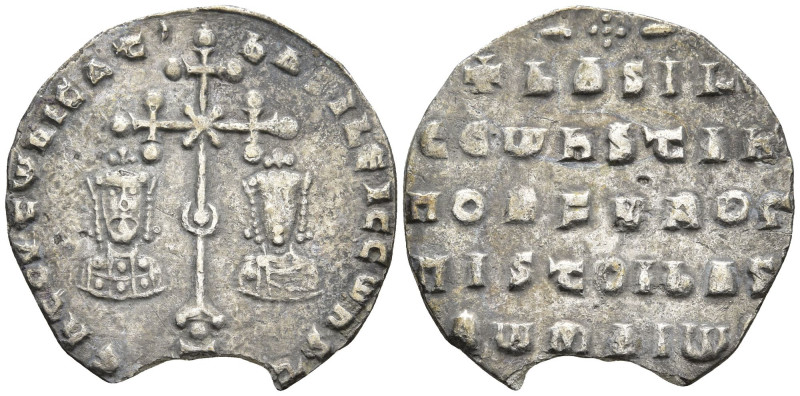 Basil II Bulgaroktonos with Constantine VIII (976-1025 AD). Constantinople.
AR ...