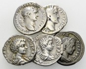 Lot of 5 Roman Imperial AR Denarii 

Lot of 5 (five) Roman Imperial AR Denarii: Traianus, Antoninus Pius, Caracalla (2), and Elagabal.

Almost ver...