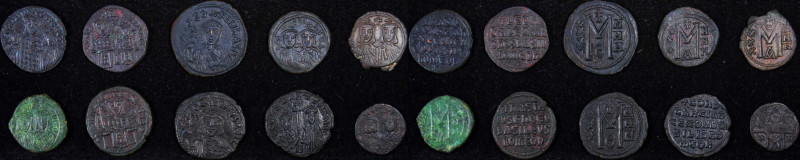 MIXED LOTS. Group of AE Folles (10 Pieces), Constantinople Mint, ca. 9th-10th Ce...