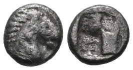 Greek
Kyme, Aeolis, AR obol , ca. 480-450 BC. Kyme, Aeolis, AR obol (Silver), ca. 480-450 BC.
Obv: Head and neck of bridled horse right.
Rev: Incuse s...