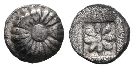 Greek Obols
IONIA.Erythrae.Circa 480-450 BC.AR obol. Rosette or star with 24 petals or rays / Flower with eight petals within incuse square.Very Fine