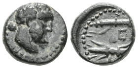 Greek
Pisidia, Selge, AE13 (bronze, 2,68 g, 13 mm) 2.-1. cent. BC Obv: Bust of Herakles to right, club over left shoulder Pisidia, Selge, AE13 
Rev: Σ...