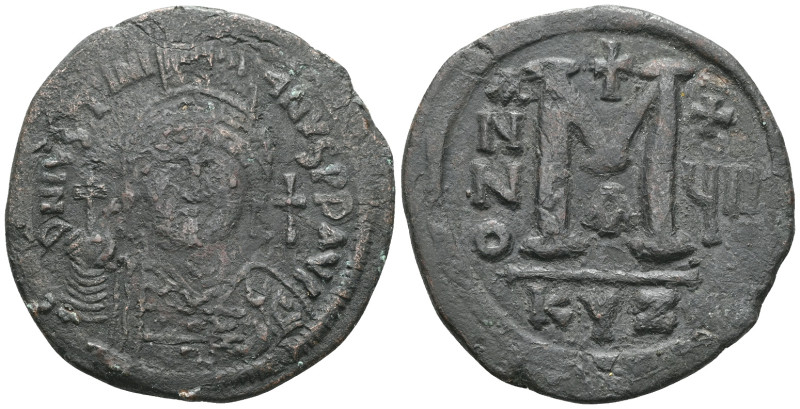 JUSTINIAN I (527-565). Follis. Kyzikos. Obv: D N IVSTINIANVS P P AVG. Helmeted, ...