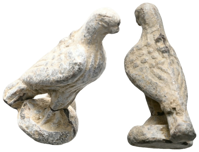 ANCIENT ROMAN EAGLE FIGURINE.(1st - 2nd Century). Pb.
 Weight:15,7 gr Diameter:...