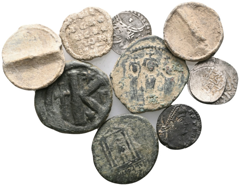 ANCIENT BRONZE COINS AND LEAD SEALS .SOLD AS SEEN.NO RETURN.
 Weight:lot Diamet...