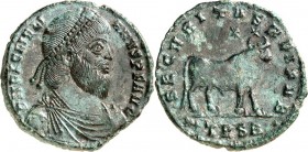 RÖMISCHES KAISERREICH. 
IULIANUS II. Augustus 360/361-363. AE-Doppelmaiorina 29/28mm (362/363) 8,51g, Thessalonica, 2. Offizin. Büste mit Panzer, Pal...