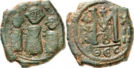BYZANZ. 
HERACLIUS mit HERACLIUS CONSTANTINUS 613-638. AE-Follis 23mm ("14"= 623/624) 8,68g, Thessalonica, 2. Offizin. Beide Regenten stehen in Ornat...
