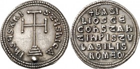 BYZANZ. 
BASILIOS I. mit KONSTANTINOS 868-870. Miliarision 2,64g, Konstantinopel. Krukenkreuz auf Stufen; unten Globus IhSUS XRIS-TUS hICA / + bASI-L...