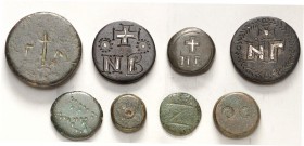 ÖSTLICHES MEDITERRANEUM. 
Byzantinische Kaiserzeit (5./7.Jh.n.Chr.). 
LOT: 8 Bronzegewichte runde Scheibenform: 1 Uncia 26,16g, 2 Numismata 8,97g, 9...