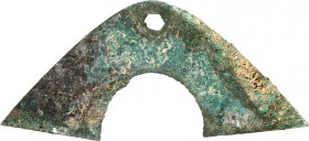 CHINA. 
ZHOU-Dynastie, 1122-256 v.Chr.. 
Chunqiu (Frühjahrs- und Herbst-) Periode 770-476 v. Chr. Bronze-Chungpi ("Brückengeld") Höhe 43 mm, Breite ...