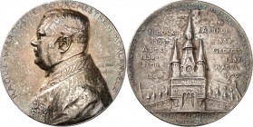 ARCHITEKTUR. 
BAUTEN. 
RATHÄUSER. Medaille 1905 (v. G. Devreese) a.d. 100-jährige Jubiläum d. Bürgermeister mit d. Namen Warocque. Brb. d. Bürgermei...