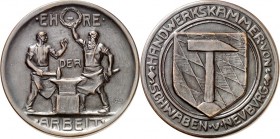 MEDAILLEURE des XIX. u. XX. Jh.. 
DEUTSCHLAND vor 1933. 
SCHWEGERLE, Hans *1882 Lübeck +1950 München. Medaille o. J.(1909) f. Verdienst v.d. Handwer...