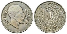 IRAQ
Faisal I, 1921-1933.
Riyal 1932.
Ag
gr. 19,78
Dr. Testa a d., del re.
Rv. Valore e data secondo il calendario gregoriano e islamico.
KM#10...