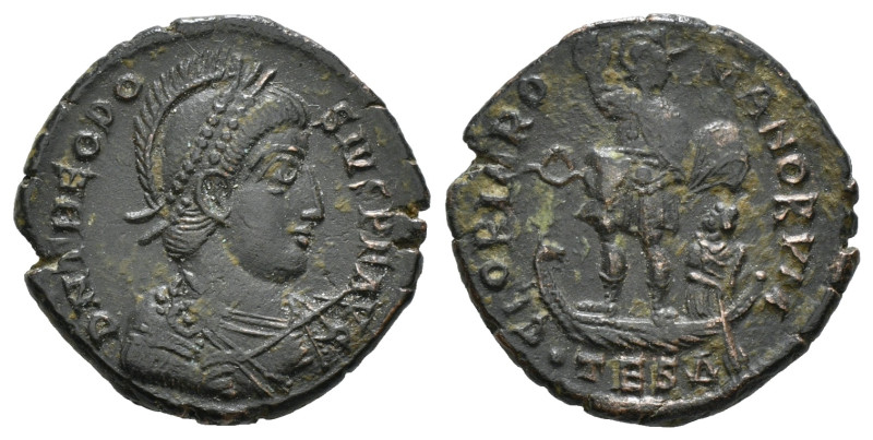 THEODOSIUS I (379-395). Ae. Thessalonica.
Obv: D N THEODOSIVS P F AVG.
Diademe...