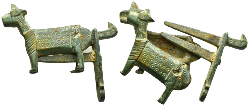 Collection pieces

Complete set of locking mechanisms. Bronze with goat depict...