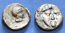 PAMPHYLIA. Aspendos. Obol (Circa 420-360 BC).
Obv: Helmeted head of Athena right within incuse square.
Rev: Facing gorgoneion. 0,88gr