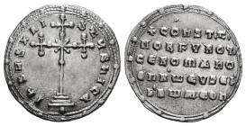 CONSTANTINE VII PORPHYROGENITUS with ROMANUS I (913-959). Miliaresion. Constantinople.
Obv: IҺSЧS XRISTЧS ҺICA.
Cross crosslet set upon three steps,...