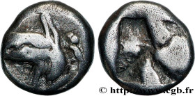 IONIA - PHOKAIA
Type : Diobole 
Date : c. 550-500 AC. 
Mint name / Town : Phocée, Ionie 
Metal : silver 
Diameter : 9  mm
Weight : 1,30  g.
Rarity : R...