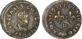 LOUIS XIII le Juste (1610-1643)
Denier tournois, buste enfantin au col fraisé
1611 D - TTB 40 (TTB+)
CGKL 360 a1 - Rare !


DR 164, D 1361, GR 1...