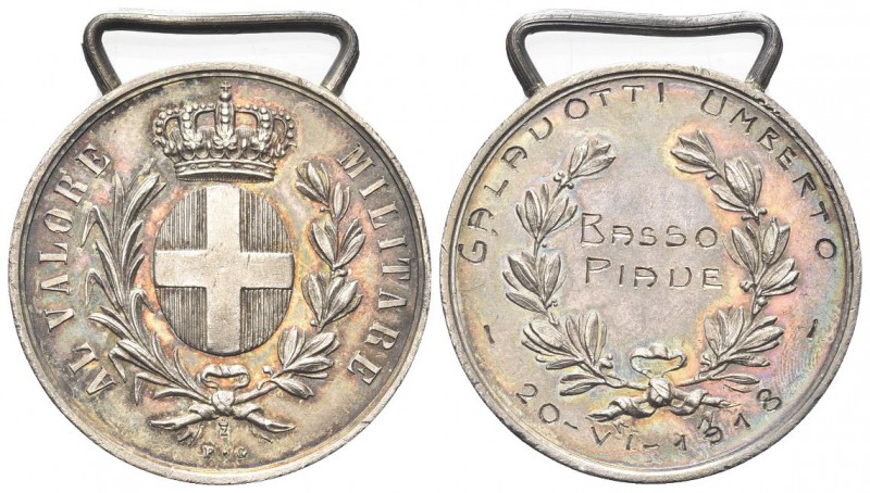 ROMA. Vittorio Emanuele III, 1900-1943. Medaglia 1917 al valore militare opus G....