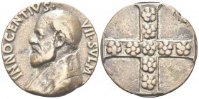 ROMA. Innocenzo VII (Cosimo Migliorati), 1404-1406. Medaglia di restituzione. Æ, gr. 32,09 mm 40. Dr. INNOCENTIVS - VII SVLM. Busto a s., con piviale....
