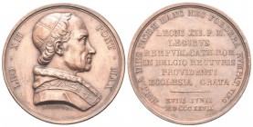 ROMA. Leone XII (Annibale Sermattei della Genga), 1823-1829. Medaglia 1827 opus J. Leclercq. Æ, gr. 63,15 mm 51,6. Dr. LEO XII - PONT MAX. Busto con z...