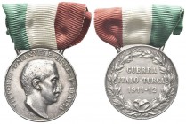italia. Durante Vittorio Emanuele III, 1900-1943. Medaglia commemorativa della Guerra Italo-Turca 1911-1912 opus L. Giorgi. Ag, gr.16,52 mm 32,2. Dr. ...