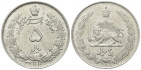 IRAN. Rezah Shah, 1925-1941 (AH 1304-1320). 5 Rials SH 1310 (1931). Ag, gr. 24,91. Dr. Valore entro ghirlanda; sopra, corona. Rv. Sole coronato e leon...