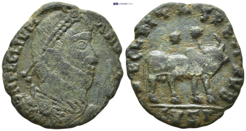 Julian II. AD 360-363. Æ (23mm, 8.4 g). Barbarous imitation. Pearl-diademed, dra...