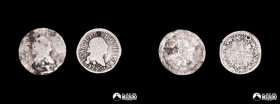 Chile, Santiago. Pareja de monedas de plata a catalogar: ¼ Real (Carlos IV).