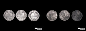 Chile, Santiago. Lote de tres monedas de aluminio: 5 Pesos 1956, 1957, 1958.