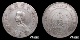 China (Republica). 1 Yuan. 1927. Conmemorativa: Nacimiento de la Republica.