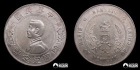 China (Republica). 1 Yuan. 1927. Conmemorativa: Nacimiento de la Republica.
