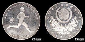 Corea del Sur. 10.000 Won 1986. Runner.