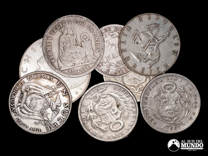 Lote de ocho monedas mundiales fraccionarias de plata a clasificar. Siglos XIX-X...