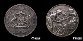 Chile, Santiago. Medalla: Reconstruccion de la Tercera Region. S/F.