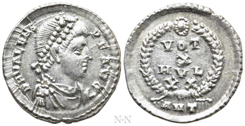 VALENS (364-378). Siliqua. Antioch. 

Obv: D N VALENS P F AVG. 
Pearl-diademe...