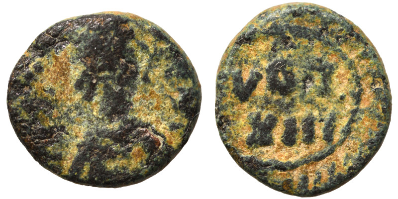 VANDALS. Pseudo-Imperial coinage. Circa 6th century AD. Nummus (bronze, 0.67 g, ...